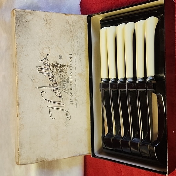 ☆Marseilles Set of 6 Steak Serrated Knives. Made in France.☆ - Picture 10 of 13